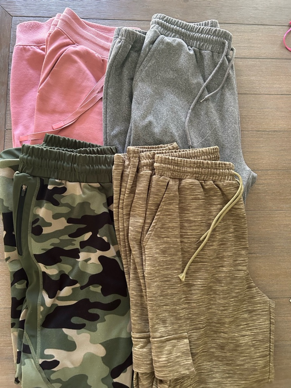 Boundle of 4 (Medium to Large ) Women’s Joggers Pants